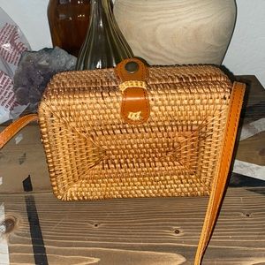 Rattan mini purse
